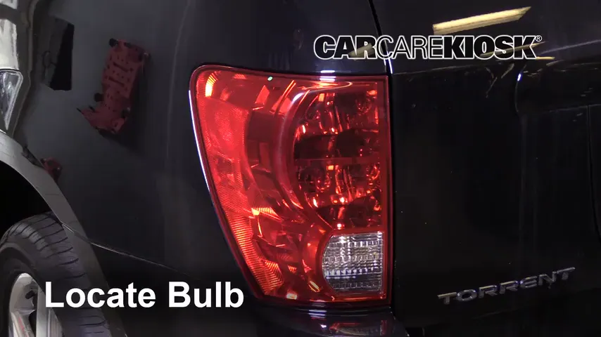 2009 Pontiac Torrent GXP 3.6L V6 Lights Brake Light (replace bulb)